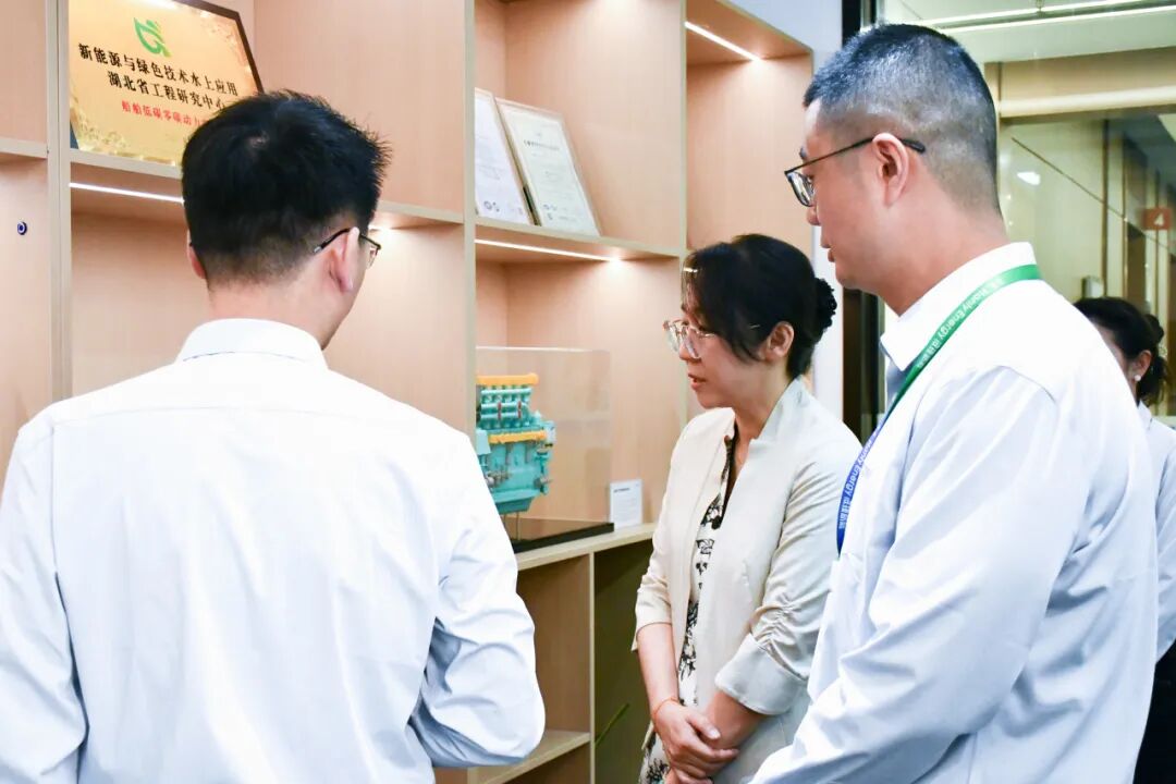 HANLY动态 | 湖北省社科院调研组走进汉理新能，共探航运低碳转型之路